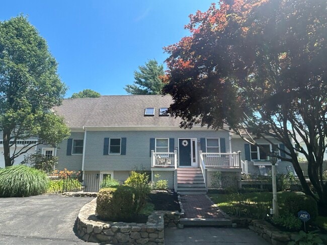 property at 35 Carter Ln