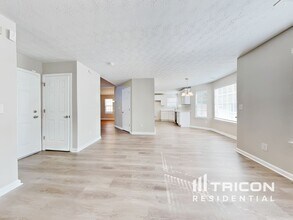 364 Nunnally Dr in Stockbridge, GA - Foto de edificio - Building Photo