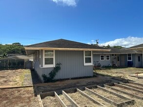 233 Kanoa St in Wailuku, HI - Foto de edificio - Building Photo