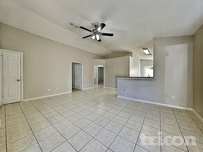 3215 Boynton Dr in Houston, TX - Foto de edificio - Building Photo