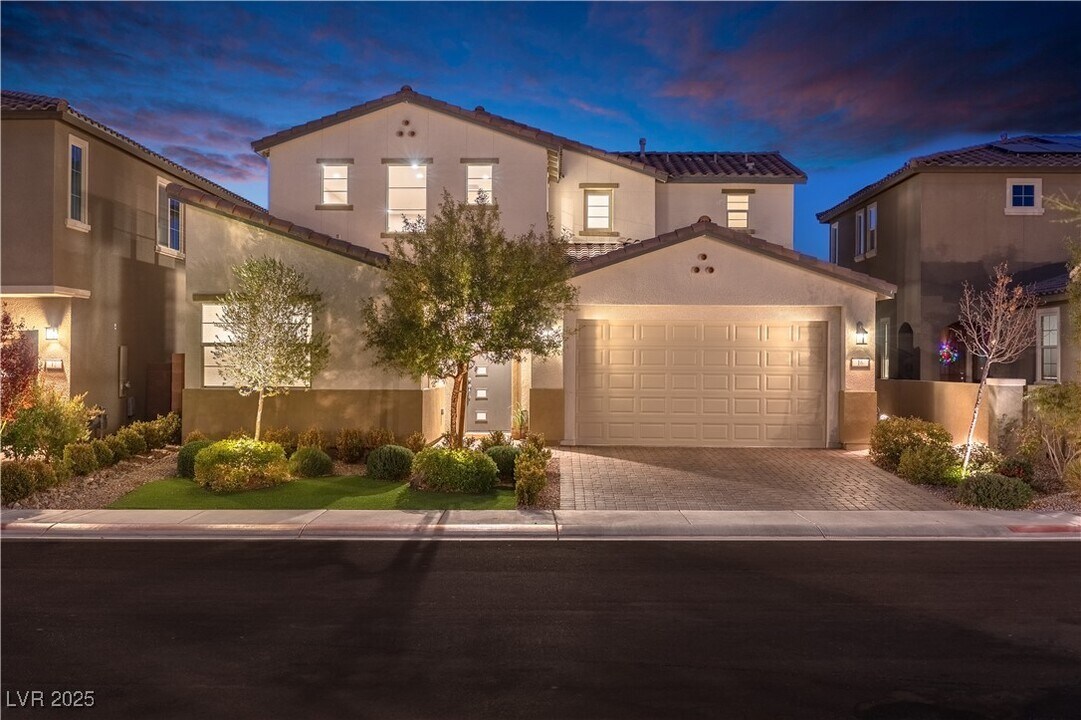 16 Cresta Villa Ct in Henderson, NV - Foto de edificio