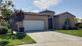 45058 Silver Rose St in Temecula, CA - Building Photo