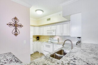 11740 St Andrews Place in Wellington, FL - Building Photo - Building Photo