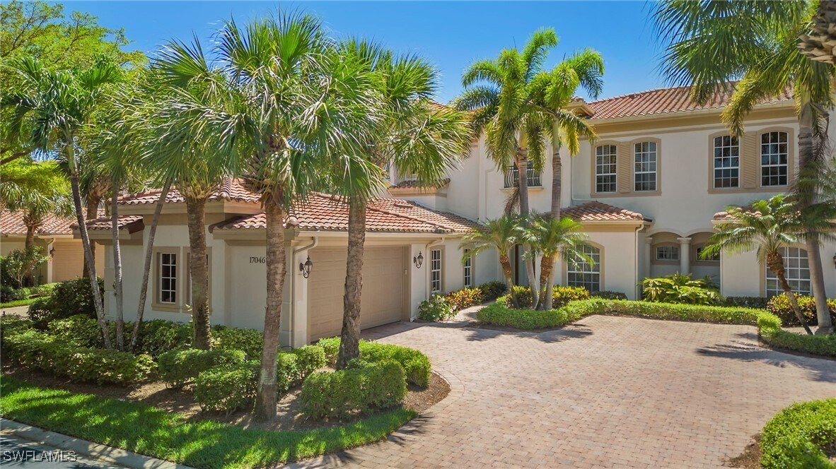 17046 Porta Vecchio Way in Naples, FL - Building Photo