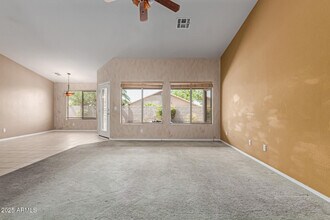 1642 E Desert Ln in Phoenix, AZ - Building Photo - Building Photo