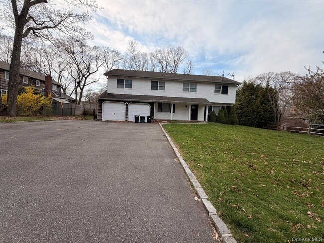 property at 8 Tobi Ln