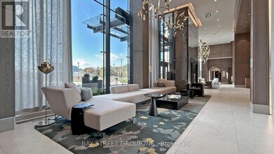 30-2030 Inn On The Pk Dr in Toronto, ON - Building Photo - Building Photo