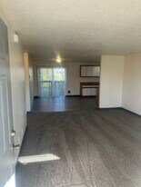 935 NW Cains Rd in Prineville, OR - Building Photo