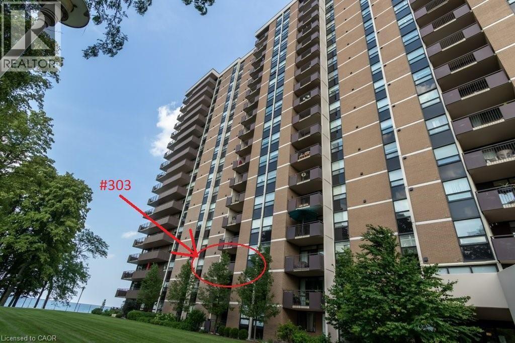 500 Green Rd in Hamilton, ON - Building Photo
