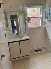 103 Birdwood Ct in Charlottesville, VA - Building Photo - Building Photo