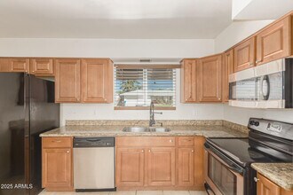 3823 W Lawrence Rd in Phoenix, AZ - Building Photo - Building Photo