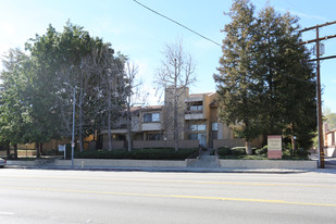 Topanga Townhomes