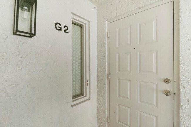 2703 SW Matheson Ave in Palm City, FL - Building Photo - Building Photo