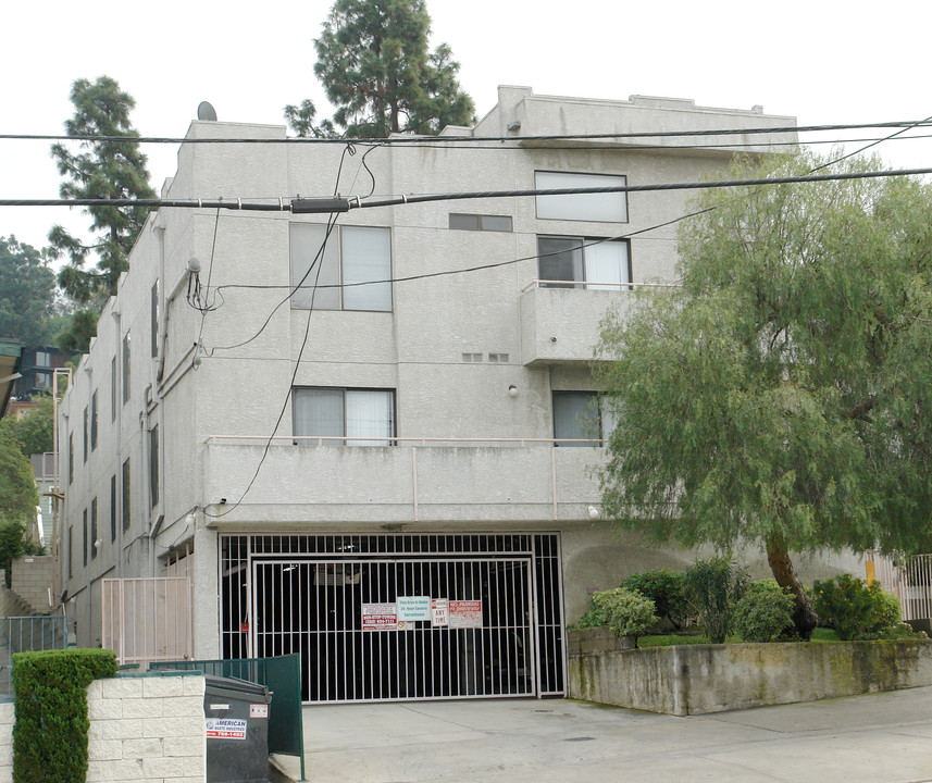 2346 Glendale Blvd in Los Angeles, CA - Foto de edificio