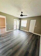 106 Meadow Ln in Oldsmar, FL - Building Photo - Building Photo