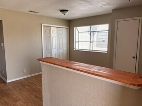 9902 Roxanna Dr in Austin, TX - Building Photo - Building Photo