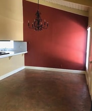 317 W Sierra Ave, Unit APT 118 in Fresno, CA - Building Photo - Building Photo