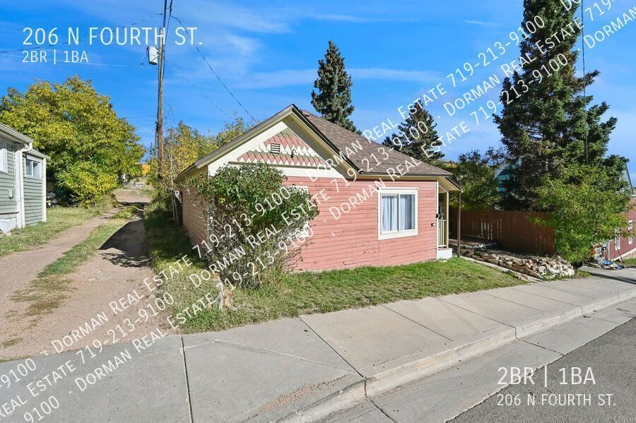 206 N 4th St in Cripple Creek, CO - Building Photo