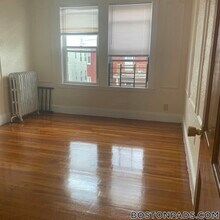 19 Mora St in Boston, MA - Building Photo - Building Photo