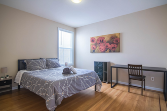 267 Irvington Street, Unit Middle Floor in Daly City, CA - Building Photo - Building Photo