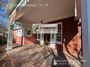 110 S Mendenhall St-Unit -B in Greensboro, NC - Foto de edificio - Building Photo