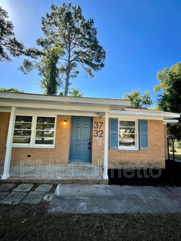 property at 3732 Hickory St