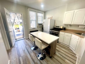 80 Malcolm Ave in Garfield, NJ - Building Photo - Building Photo