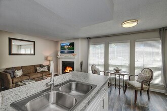 Avana Bellemeade in Leesburg, VA - Foto de edificio - Interior Photo