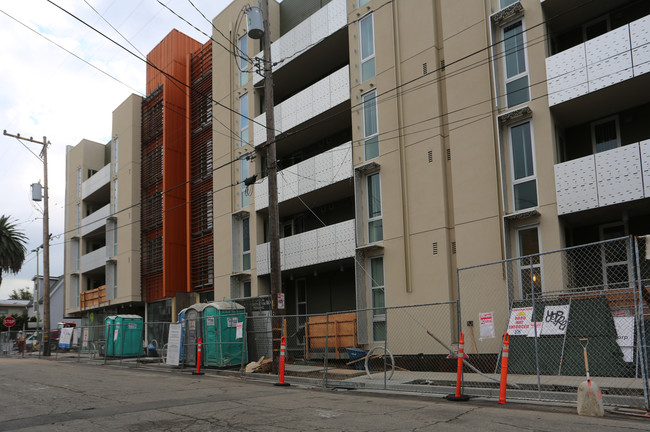 Lakeside Senior Apartments in Oakland, CA - Foto de edificio - Building Photo