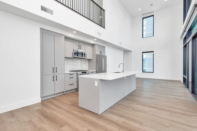 808 Crawford St in Houston, TX - Foto de edificio - Building Photo