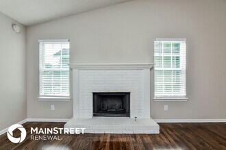 2005 Marbut Forest Dr in Lithonia, GA - Building Photo - Building Photo