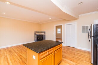 3510 W Cortland St in Chicago, IL - Building Photo - Building Photo