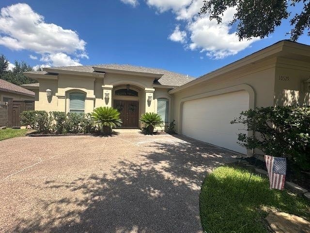 10529 Winrock Dr in Laredo, TX - Building Photo - Building Photo