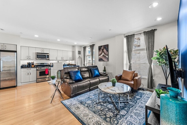 property at 601 Albany St