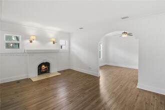 1835 SW 11th St in Miami, FL - Building Photo - Building Photo