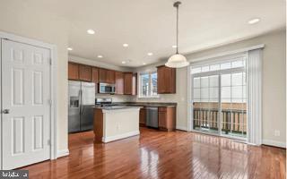 20614 Erskine Terrace in Ashburn, VA - Building Photo - Building Photo