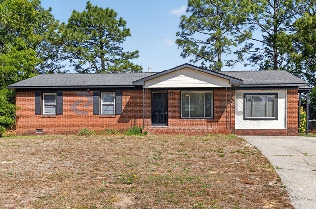 318 Nugget Ct in Fayetteville, NC - Building Photo - Building Photo