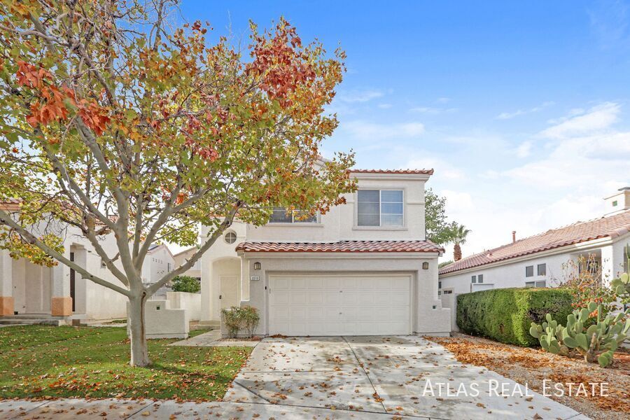 2213 Warm Walnut Dr in Las Vegas, NV - Building Photo