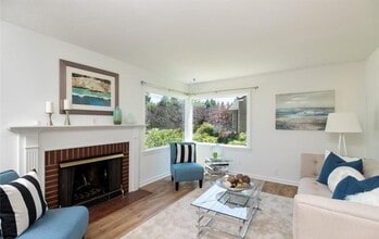 4329 NE 56th St in Seattle, WA - Building Photo - Building Photo