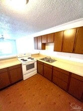 419 N Wentworth St in Pensacola, FL - Building Photo - Building Photo