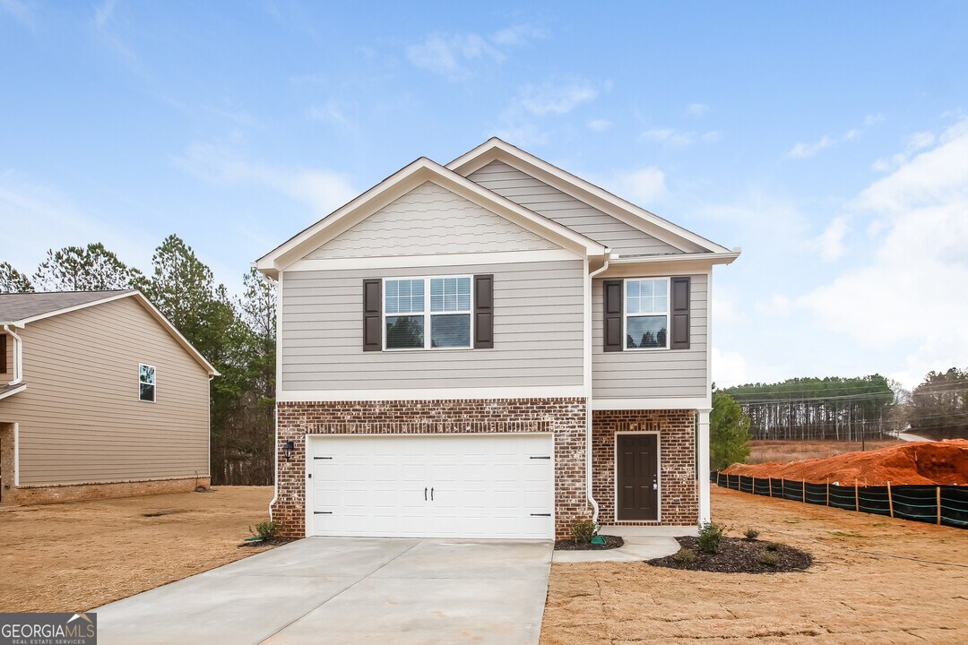 312 Augusta Woods Dr in Villa Rica, GA - Building Photo