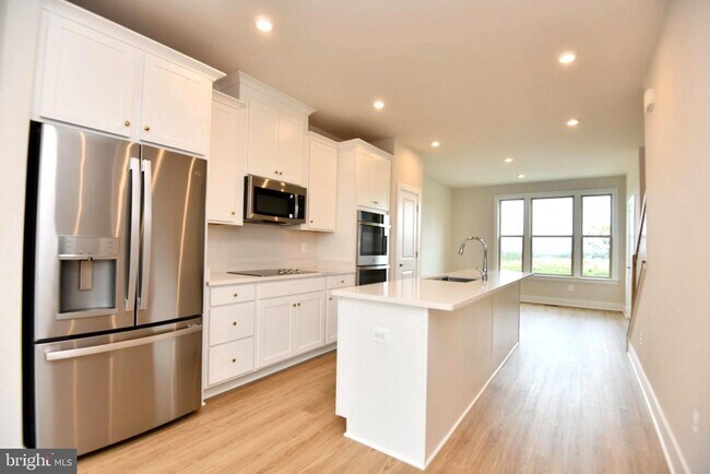 11296 ARISTOTLE St in Manassas, VA - Building Photo - Building Photo