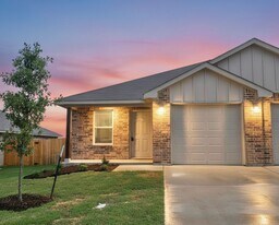 715 A Kimble Dr in Temple, TX - Building Photo