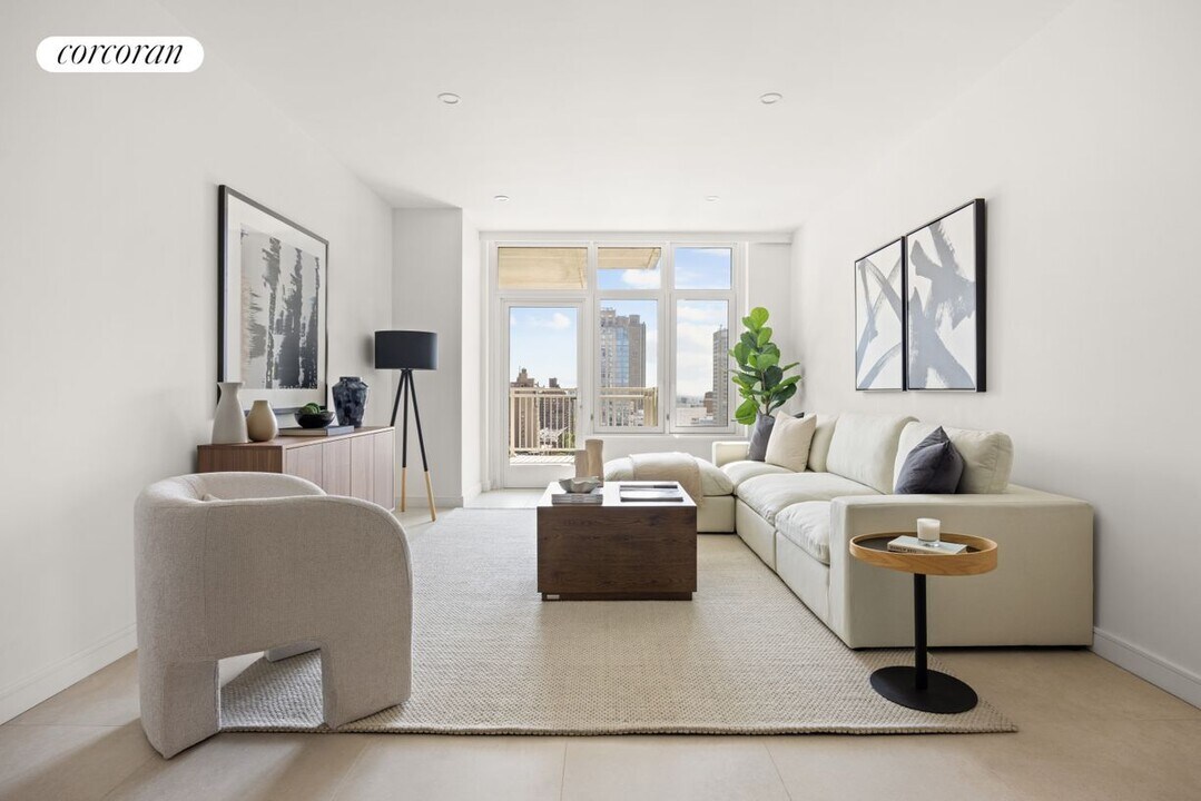 300 E 83rd St in New York, NY - Building Photo