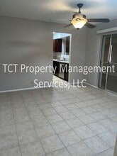 716 N 65th Pl in Mesa, AZ - Building Photo - Building Photo