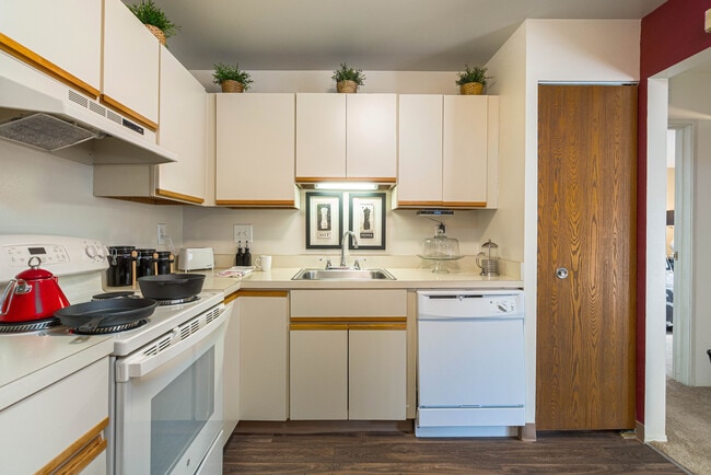 Park Lane Apartments