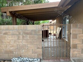 3562 E Ave R-11 in Palmdale, CA - Building Photo - Building Photo