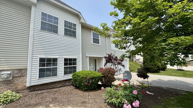 property at 365 Jennifer Ln