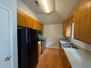 104 Maple Valley Dr in Madison, AL - Building Photo - Building Photo