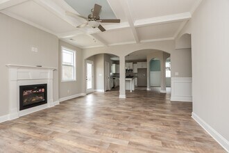 1272 Black Oak Cir in Clarksville, TN - Building Photo - Building Photo